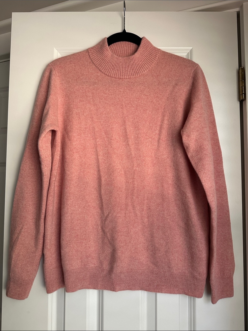 100% Cashmere Soft Pink Mock Neck Sweater